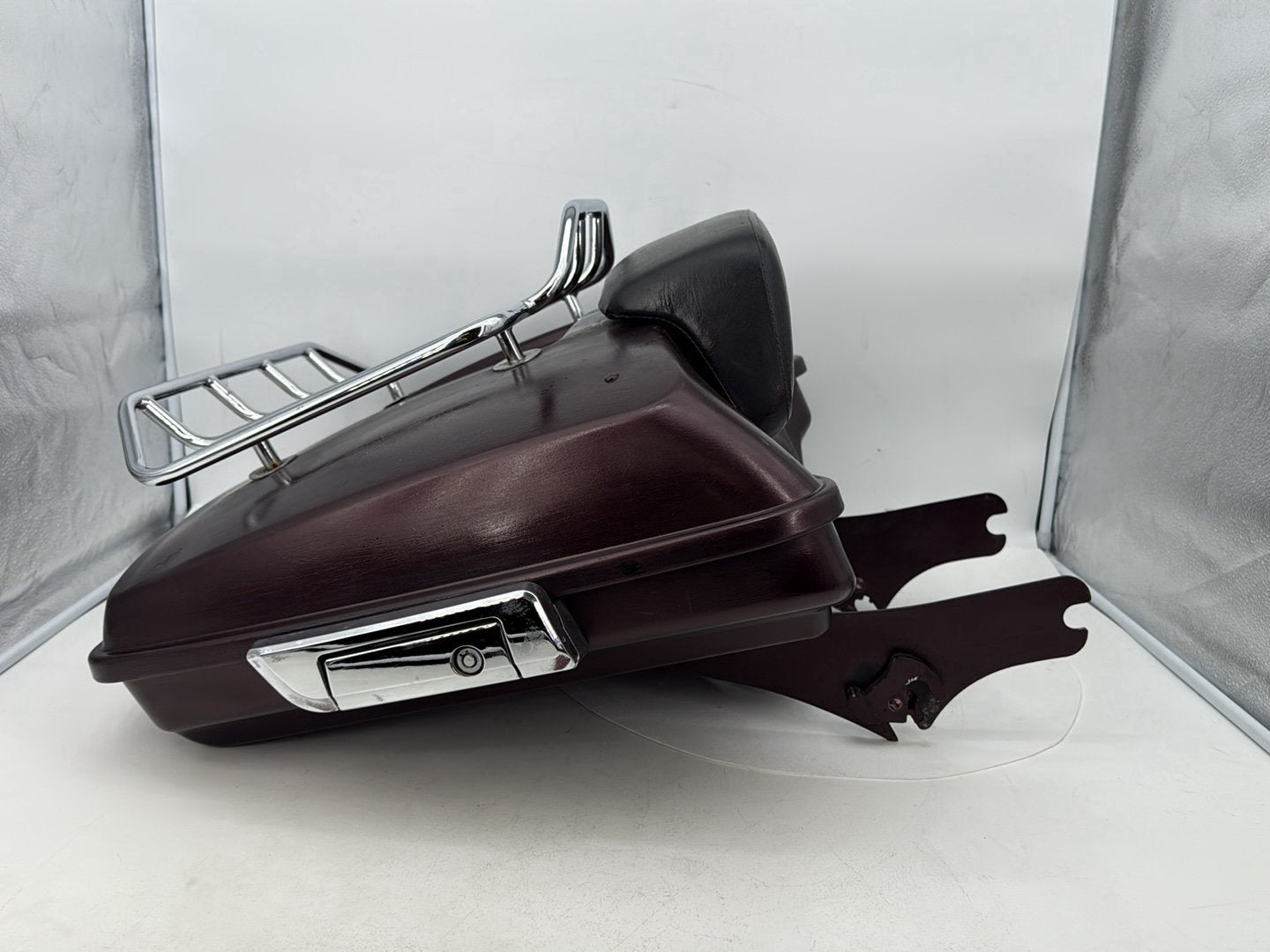 Harley-Davidson Misc  Pass Backrest Tour Pak Luggage NOKey 79147-08