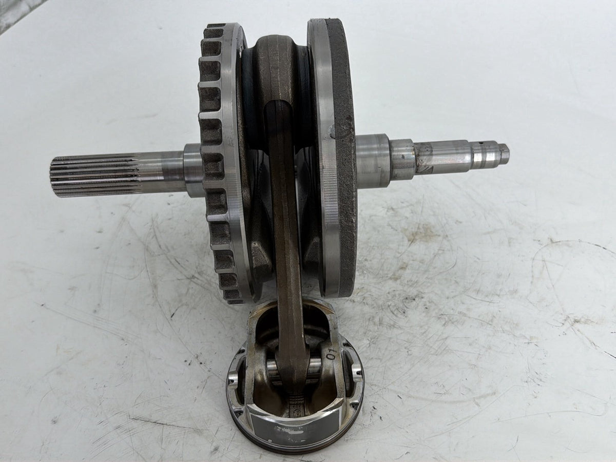 2015 Harley Electra Glide Ultra Low Twin Cam Engine Crank Shaft Flywheel Pistons