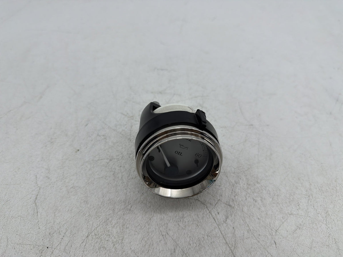 2006 Harley Street Glide Touring FLHX OEM Oil Pressure Gauge Instrument Cluster