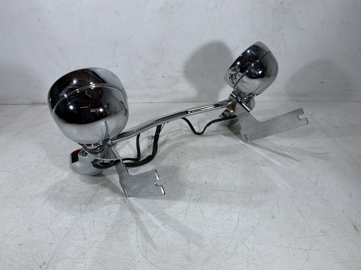 97 Harley Road King Touring FLHR OEM Front Turn Signal Indicators Aux Light Bar