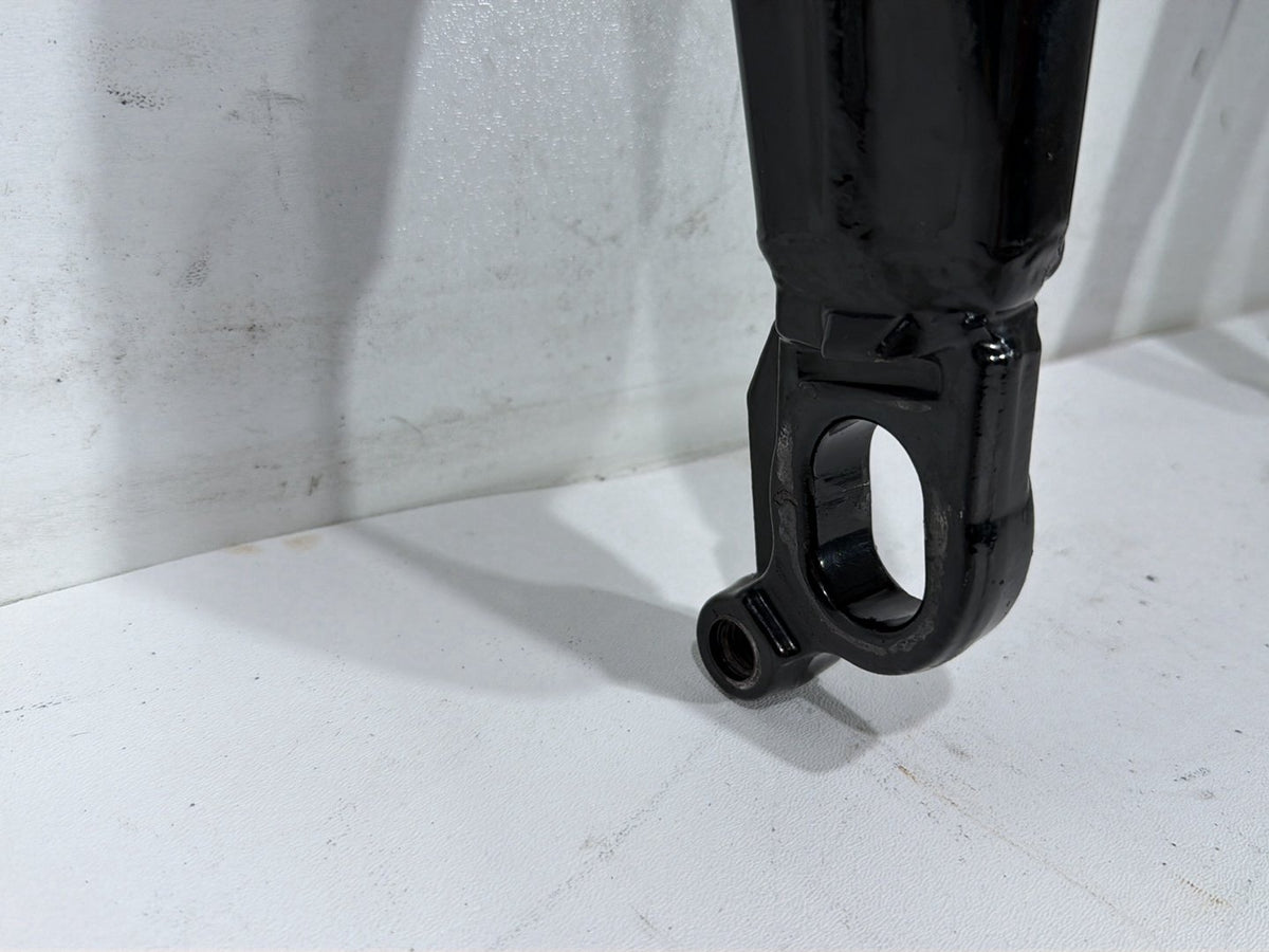 2009 Harley Road King Touring Police OEM Rear Fork Swingarm Swing Arm