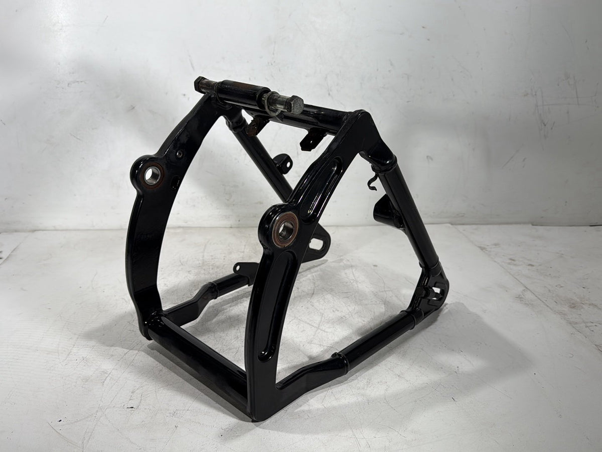 2004 Harley Heritage Softail Classic FLSTCI OEM Rear Fork Swingarm Swing Arm
