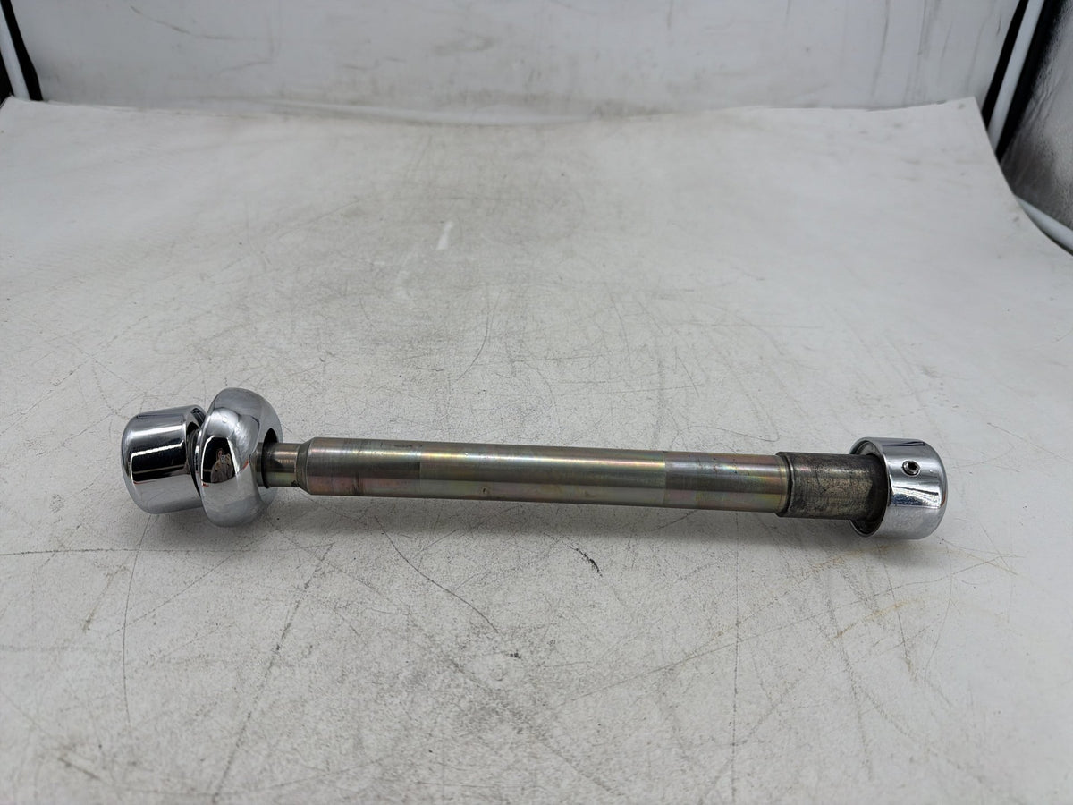 2009 Harley Electra Glide Touring CVO Screamin Eagle Front Wheel Axle Bolt Shaft