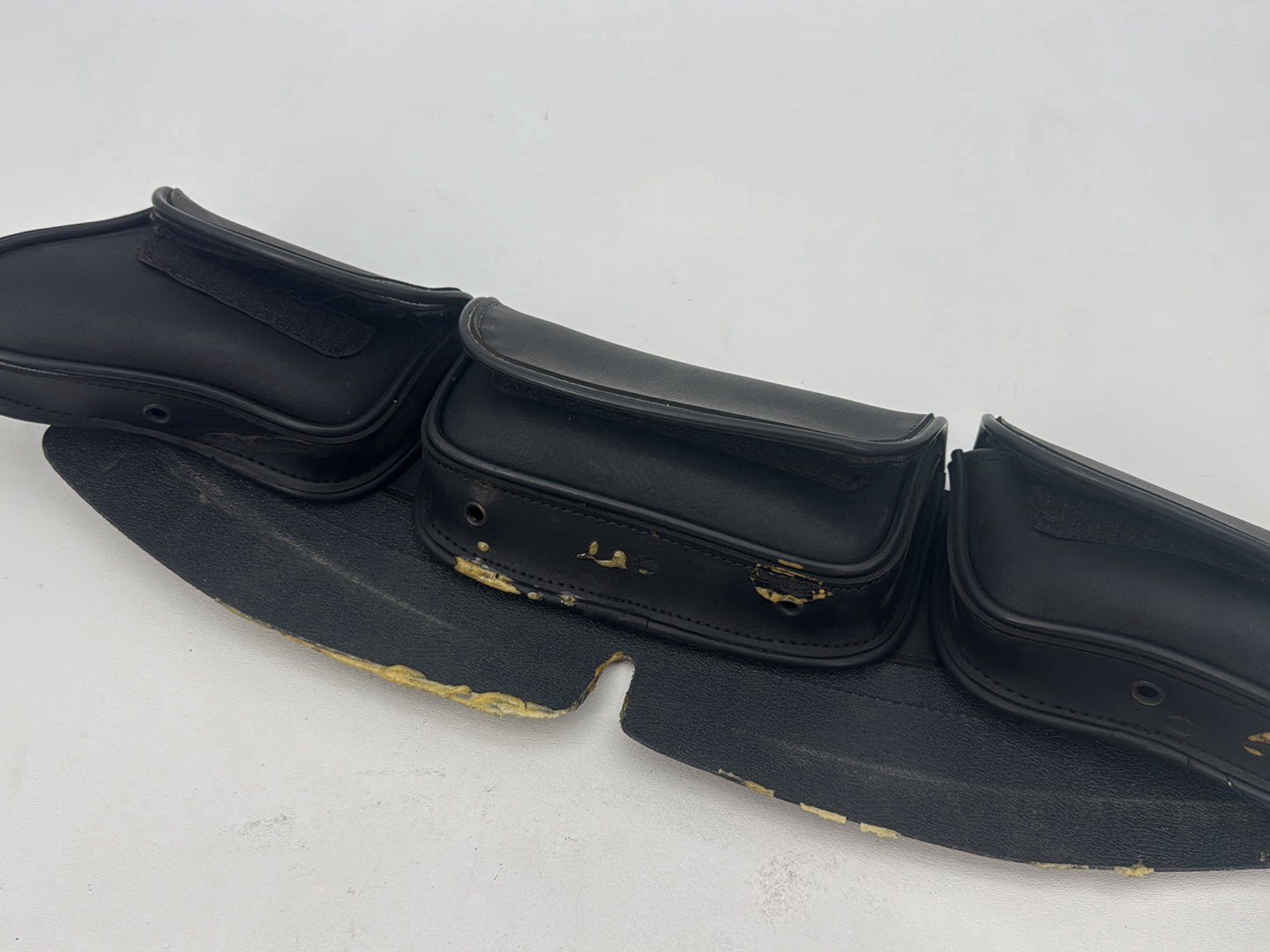 1999 - 2006 Harley-Davidson Touring Electra Glide Classic Front Onboard Tool Bag Leather Storage 58904-03