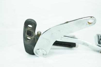 1999 - 2006 Harley-Davidson Dyna Low Rider Right Driver Foot Controls Peg Rest 34564-90B
