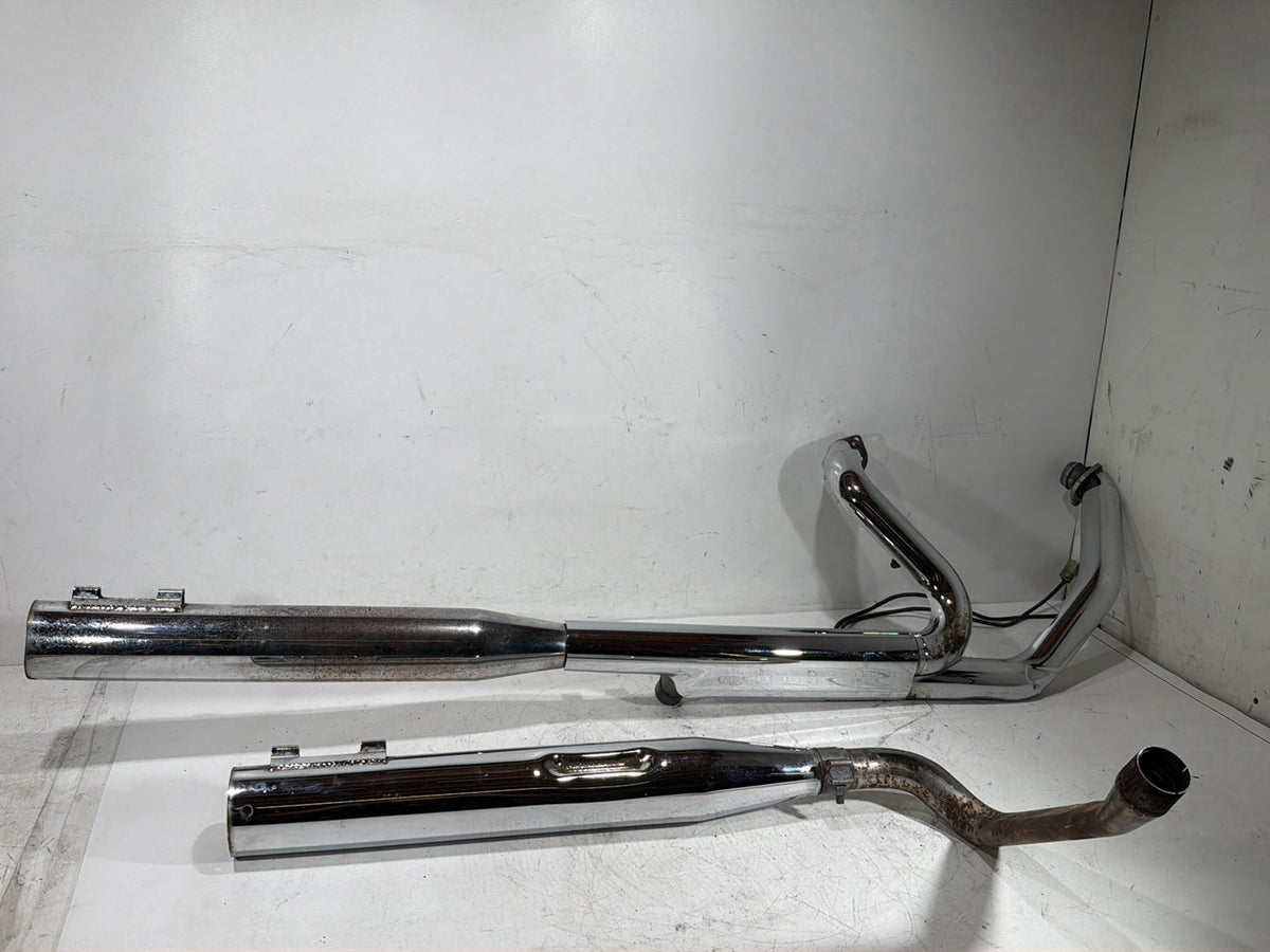 2010 Harley Road King Touring Classic Exhaust Headers Pipe Mufflers Python