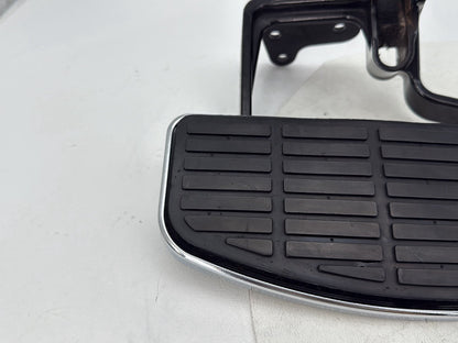 2004 Harley Softail FLSTC Heritage Classic OEM Left Right Driver Floorboard Foot Rest