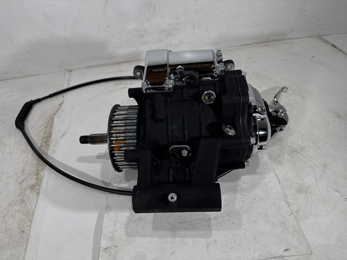 2011 Harley Softail Deluxe FLSTN OEM 6 Speed Transmission Gearbox 2K