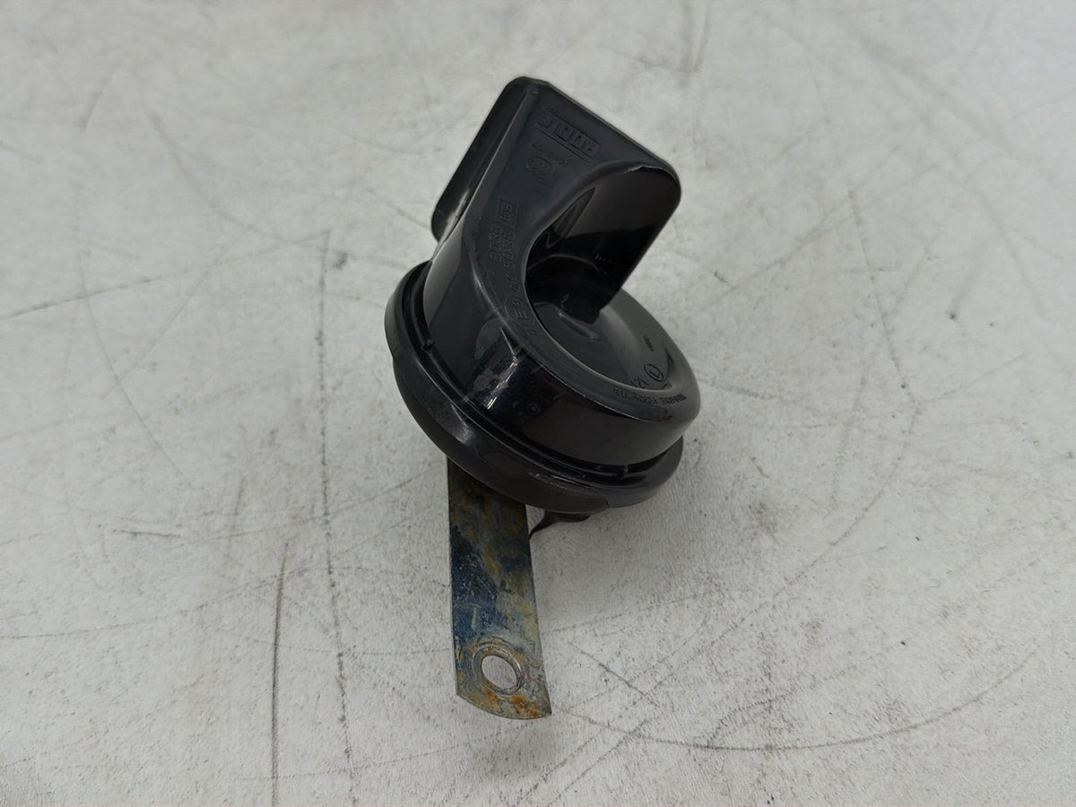 2006 Harley Electra Glide Touring Ultra FLHTCUI OEM Signal Horn Klaxon Beep