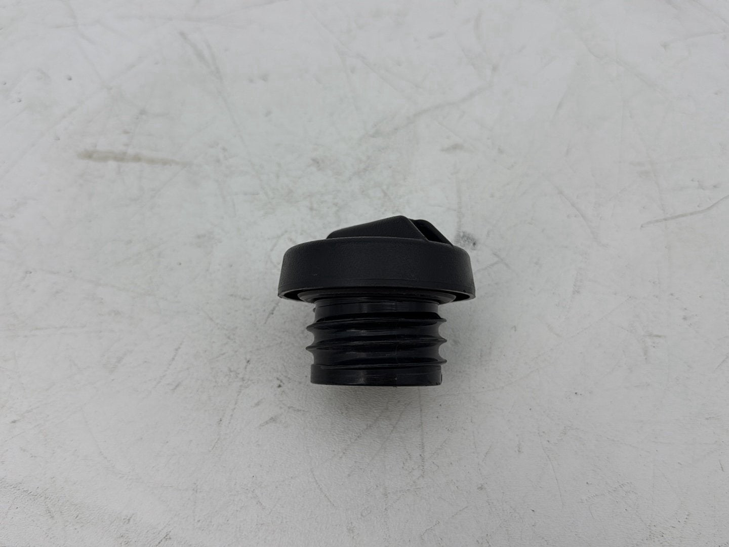 2007 - 2012 Harley-Davidson Touring Electra Glide Ultra Fuel Gas Tank Cap Bushing Hub 61274-92