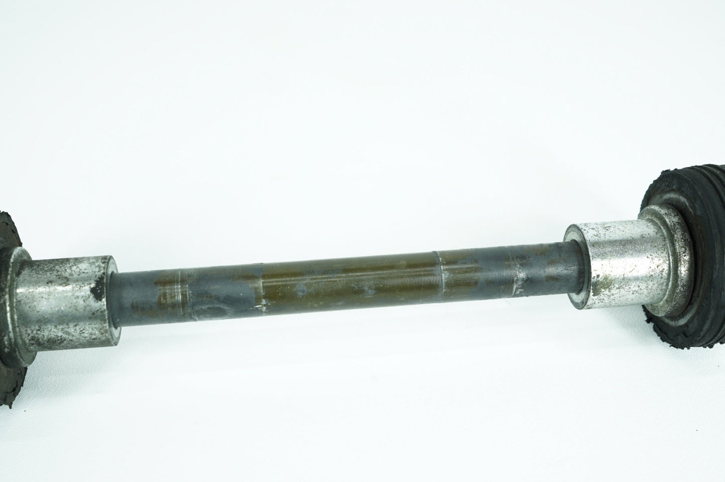 2000 - 2006 Harley-Davidson Touring Electra Ultra Rear Fork Swingarm Pivot Bolt Shaft 47505-02