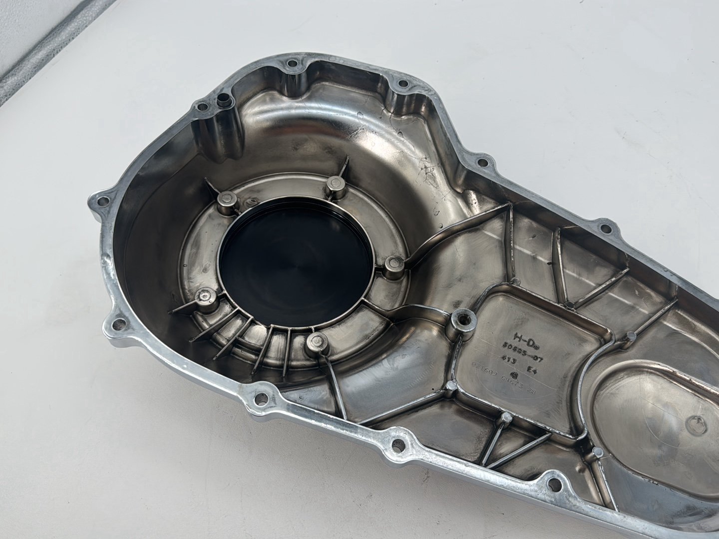 2007 - 2016 Harley-Davidson Touring Electra Glide Ultra Outer Primary Clutch Cover 60685-07