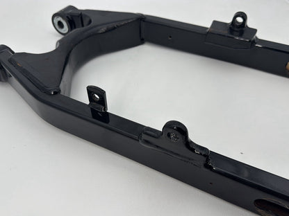 1999 - 2006 Harley-Davidson Dyna Wide Glide Rear Fork Swingarm Swing Arm 47820-90A