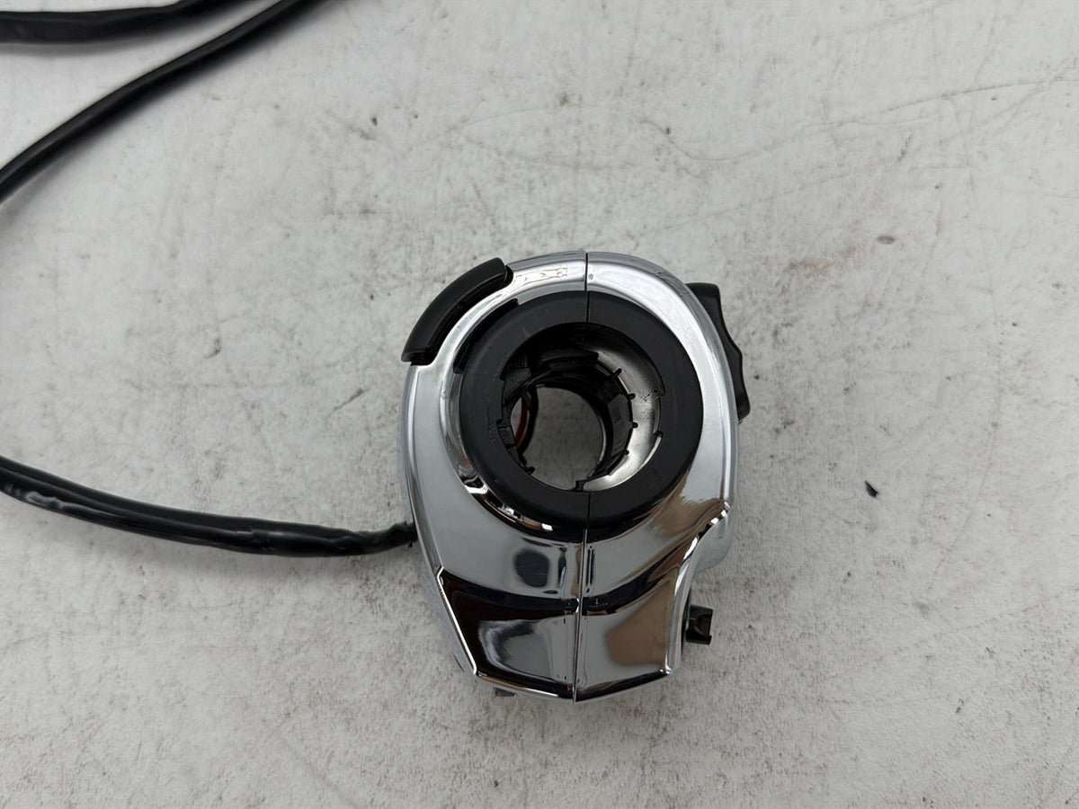 2014 Harley Street Glide Touring FLHXS OEM Left Turn Signal Headlight Switches Controls