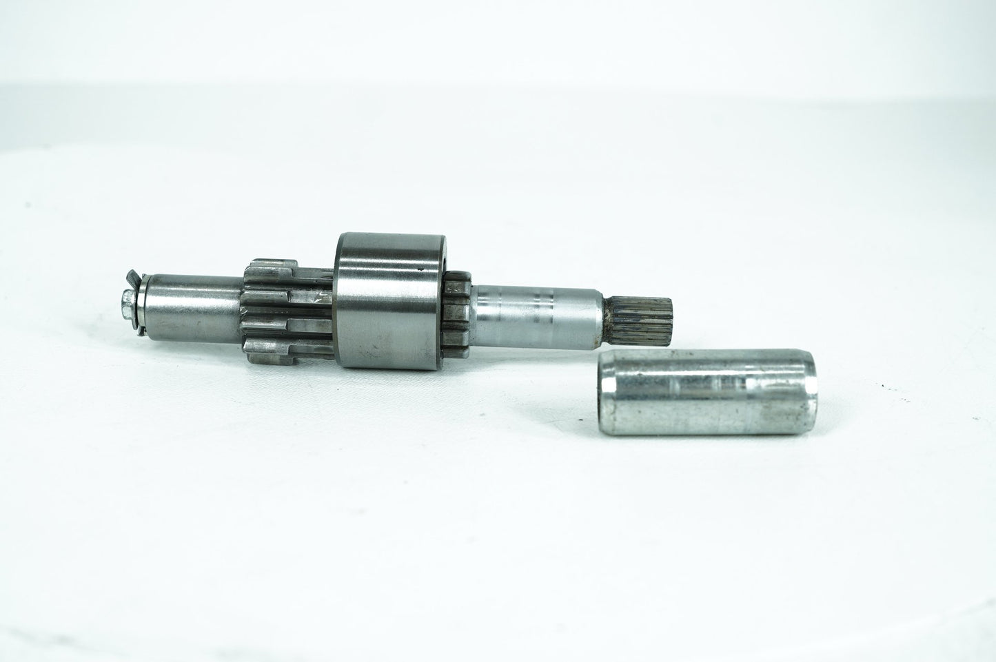 1999 - 2006 Harley-Davidson Dyna Wide Glide Compensator Drive Gear Shaft Extension 33127-94