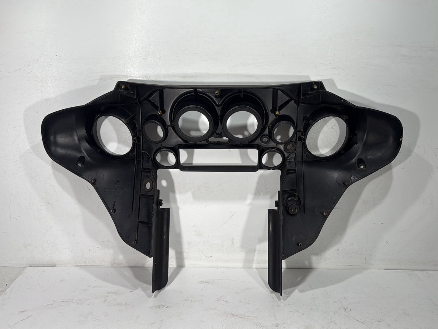 1996 Harley Electra Glide Touring FLHT OEM Front Inner Batwing Fairing Cover