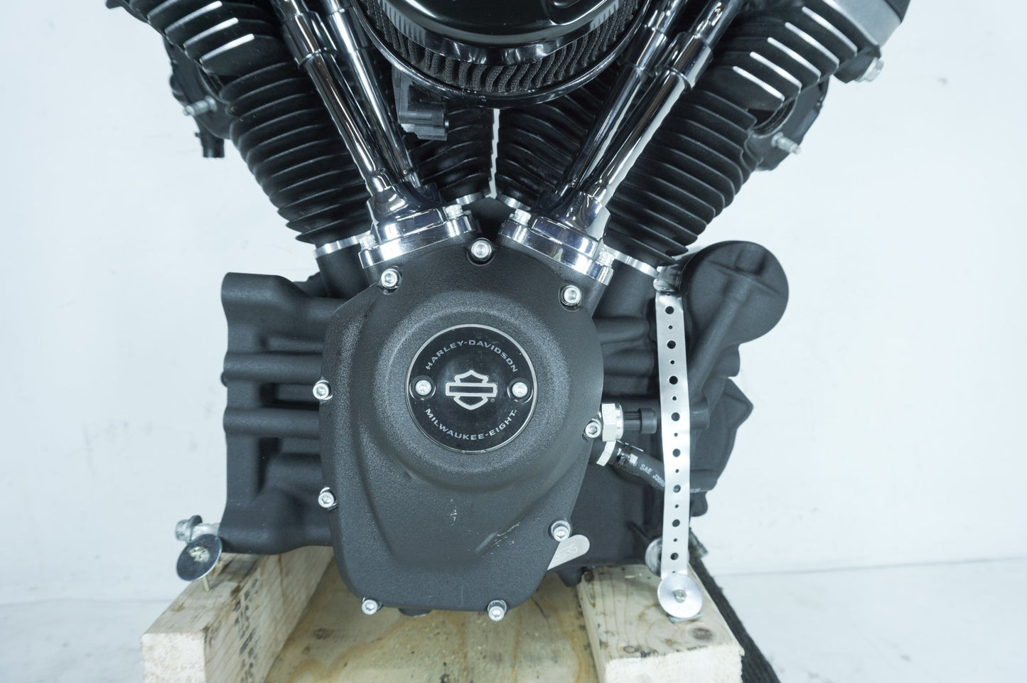 2018 - 2025 Harley-Davidson Softail Street Bob EFI Milwaukee M8 107 Engine Motor 16200386