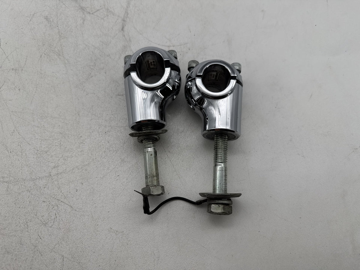 2008 Harley Softail Custom FXSTC OEM Front Handlebar Risers Riser 55984-07