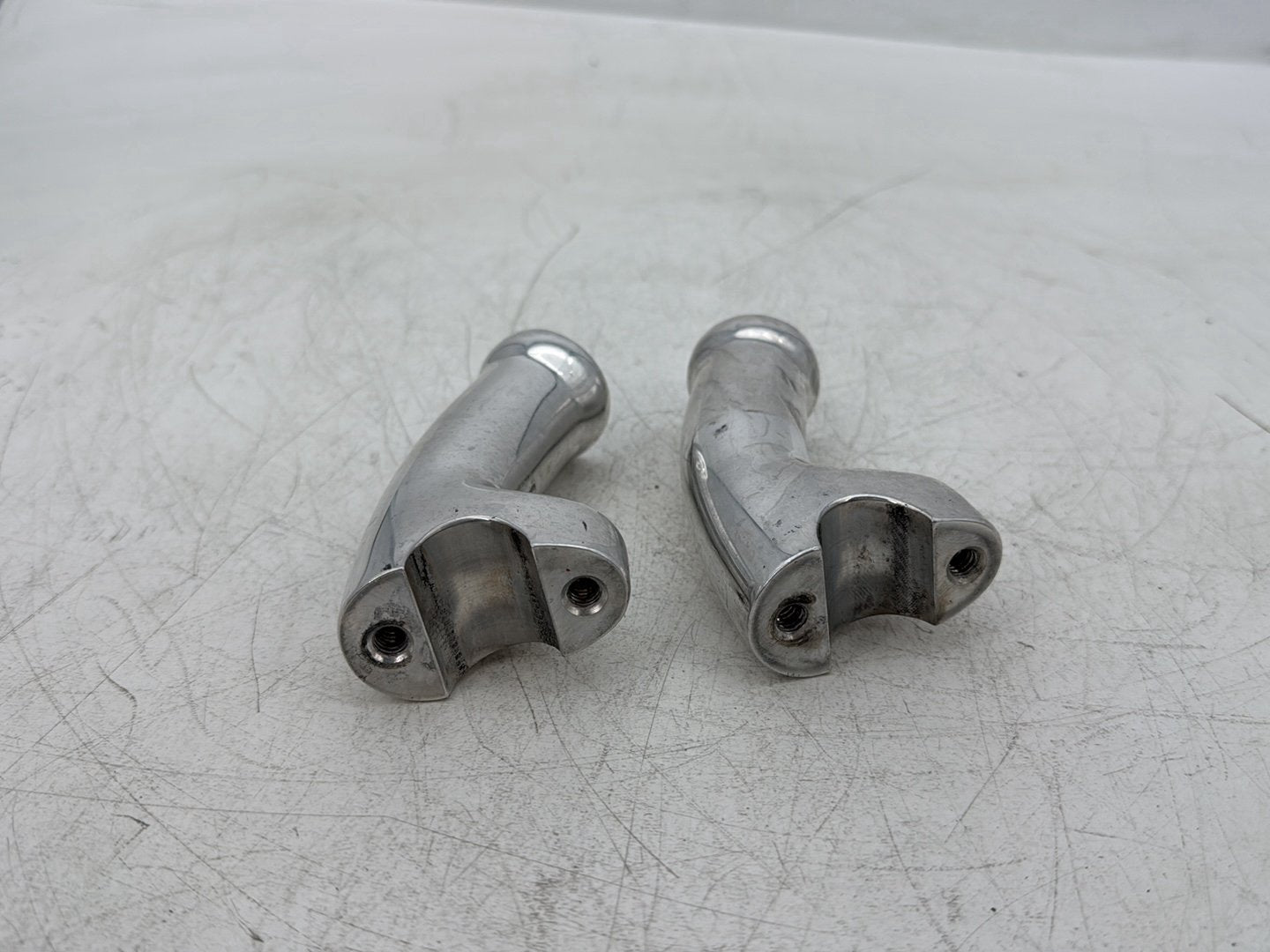 2008 Harley Dyna FXDL Low Rider Anniversary OEM Front Handlebar Risers Riser