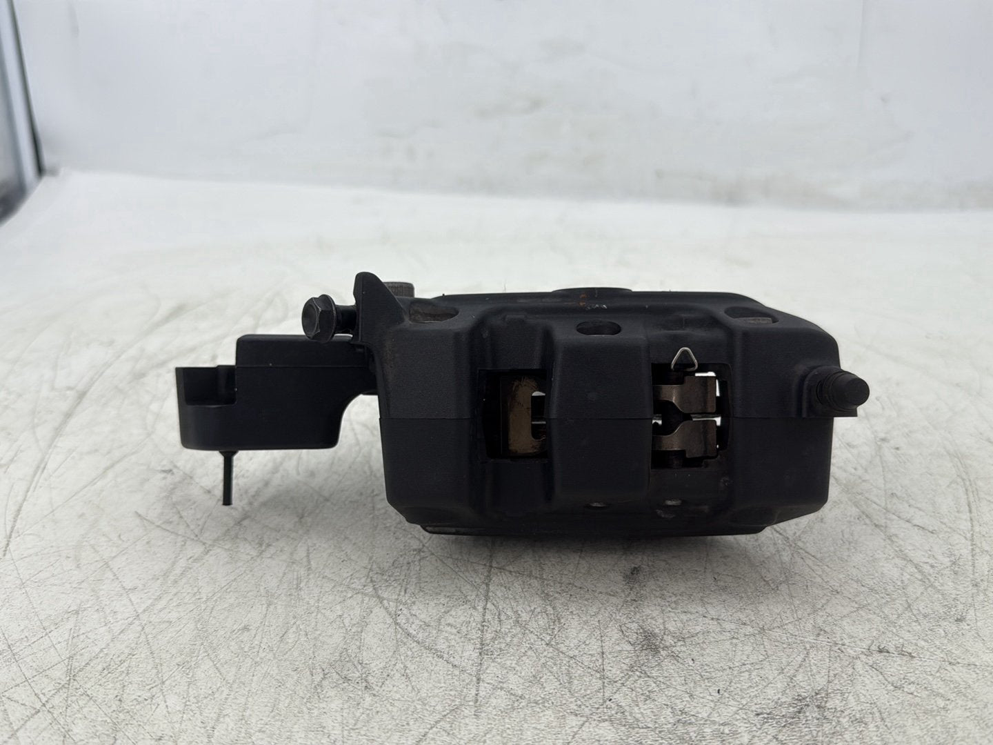 2016 Harley Road King Touring FLHR OEM Rear Back Brake Caliper w/ Bracket