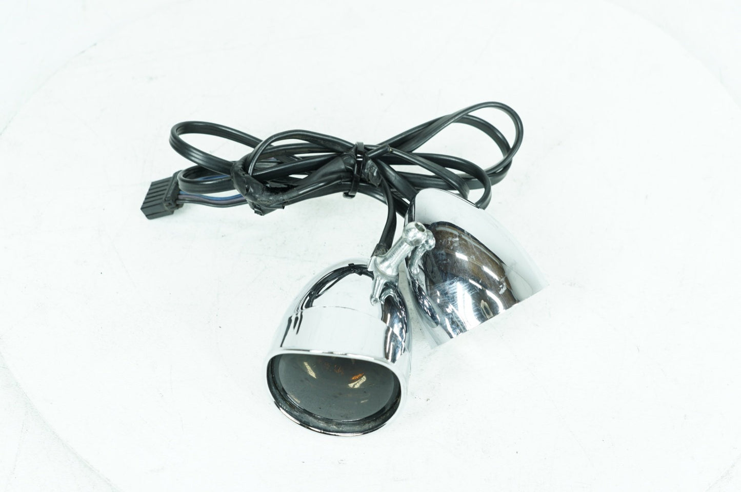 2004 - 2013 Harley-Davidson Sportster Custom Front Left Right Turn Signal Indicators 68972-00