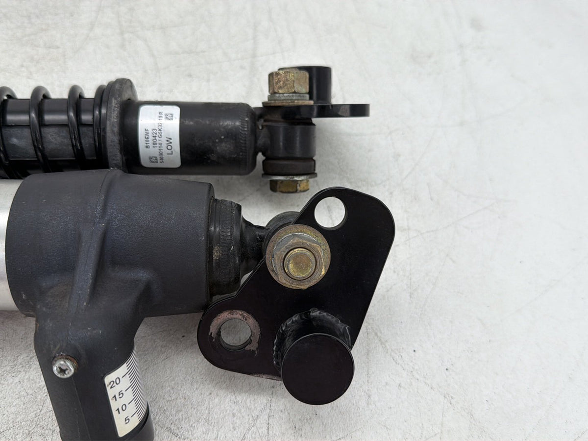 2009 Harley Road Glide Touring FLTR OEM Rear Left Right Shock Absorbers