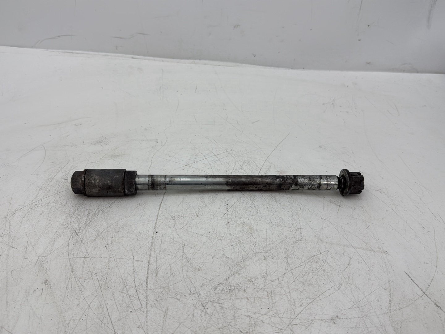 2005 Harley Dyna FXDWG Wide Glide OEM Rear Wheel Axle Bolt Shaft