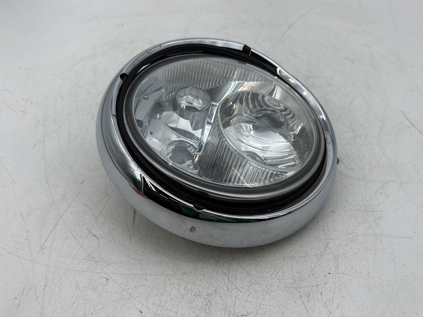 2014 Harley Street Glide Touring FLHXS OEM Headlight Headlamp Head Light Halogen