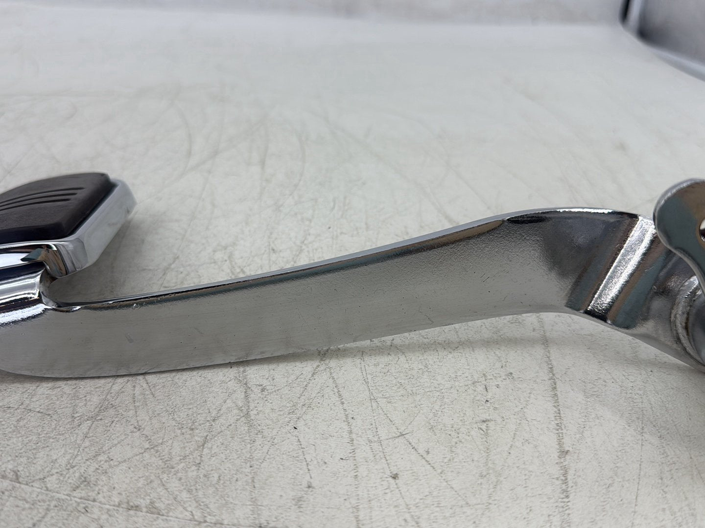 2011 Harley Street Glide Touring FLHX OEM Foot Brake Control Lever Pedal