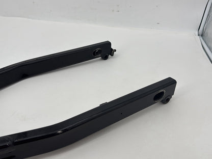 1999 - 2006 Harley-Davidson Touring Electra Glide Classic Rear Fork Swingarm Swing Arm 47549-00
