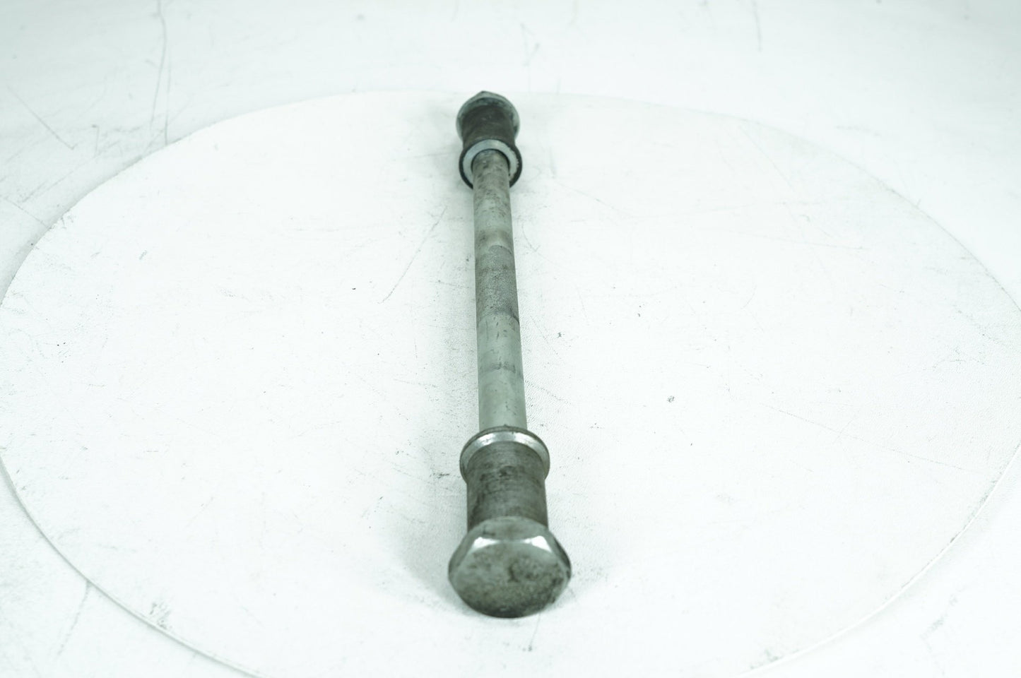 1999 - 2006 Harley-Davidson Softail Deuce Rear Fork Swingarm Pivot Bolt Shaft 47610-00
