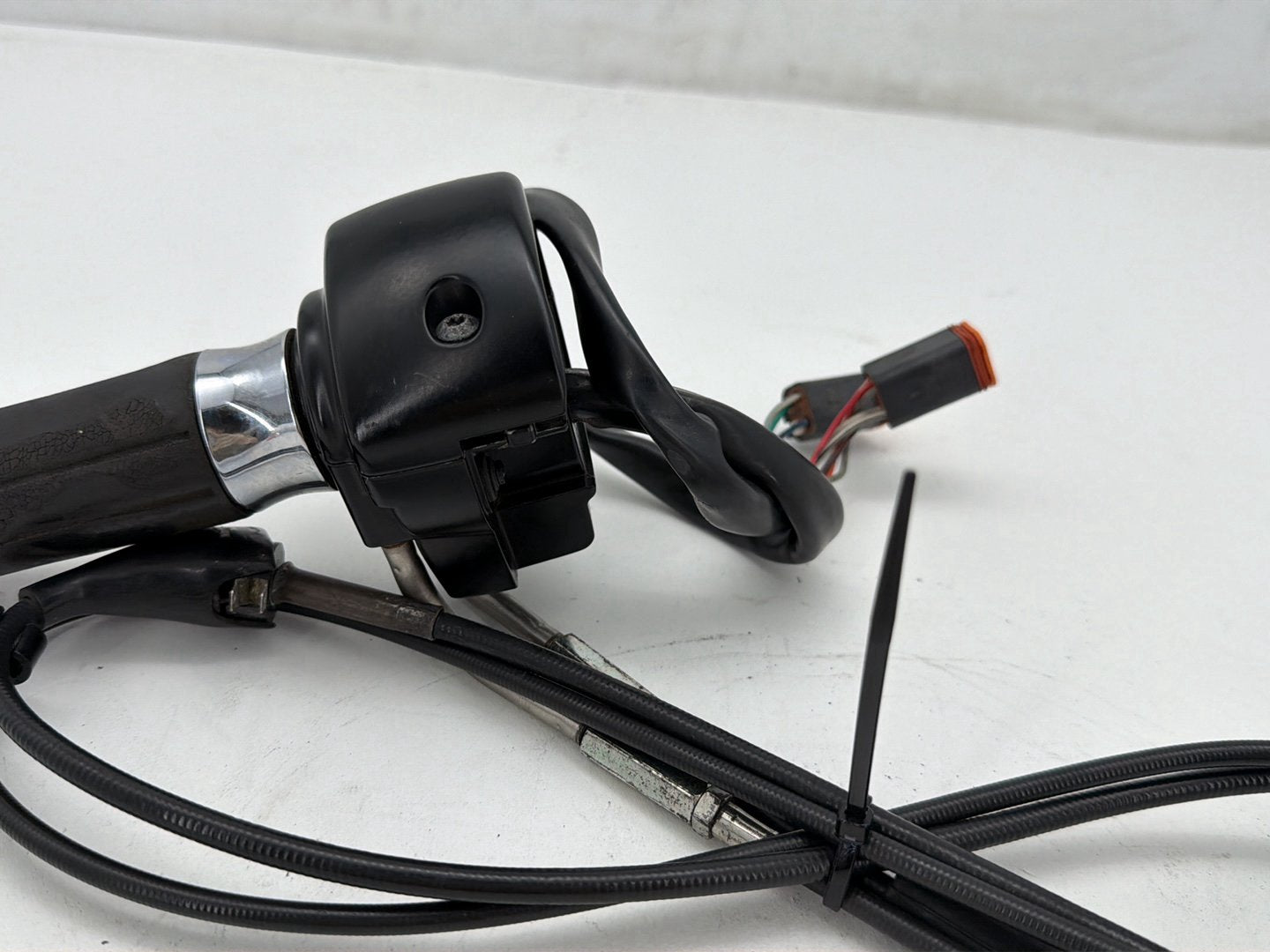 2003 Harley Road King Touring FLHRCI Classic OEM Right Engine Start Kill Switches Controls