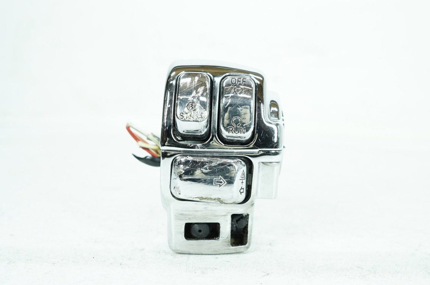 2007 - 2011 Harley-Davidson Touring Street Glide Right Engine Start Kill Switches Controls 71684-06A