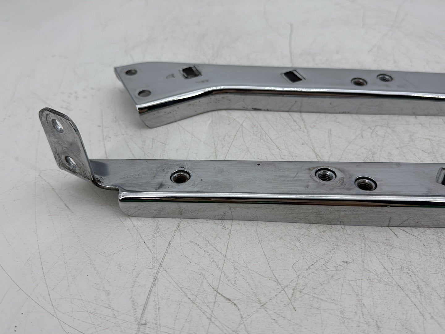 1995 Harley Touring FLHTCI Electra Glide Classic OEM Left Right Saddlebag Fender Struts Brackets