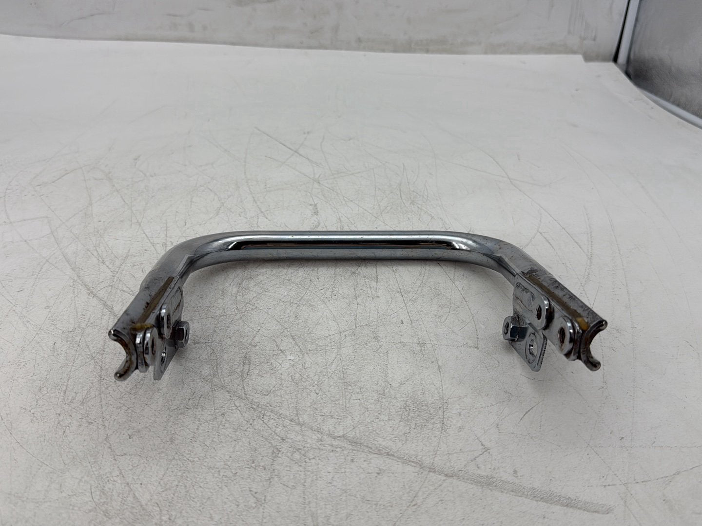 2005 Harley Electra Glide Touring Ultra FLHTCUI OEM Rear License Plate Support Bar Holder