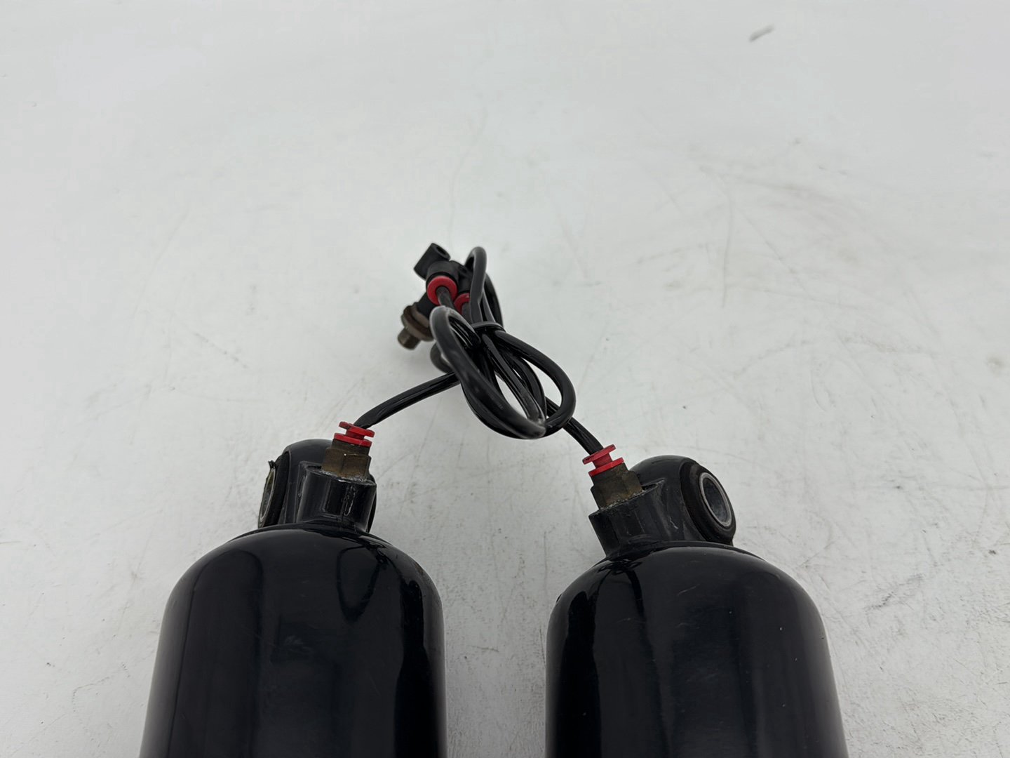 2008 Harley Touring FLHTCU Electra Glide Ultra OEM Rear Left Right Shock Absorbers