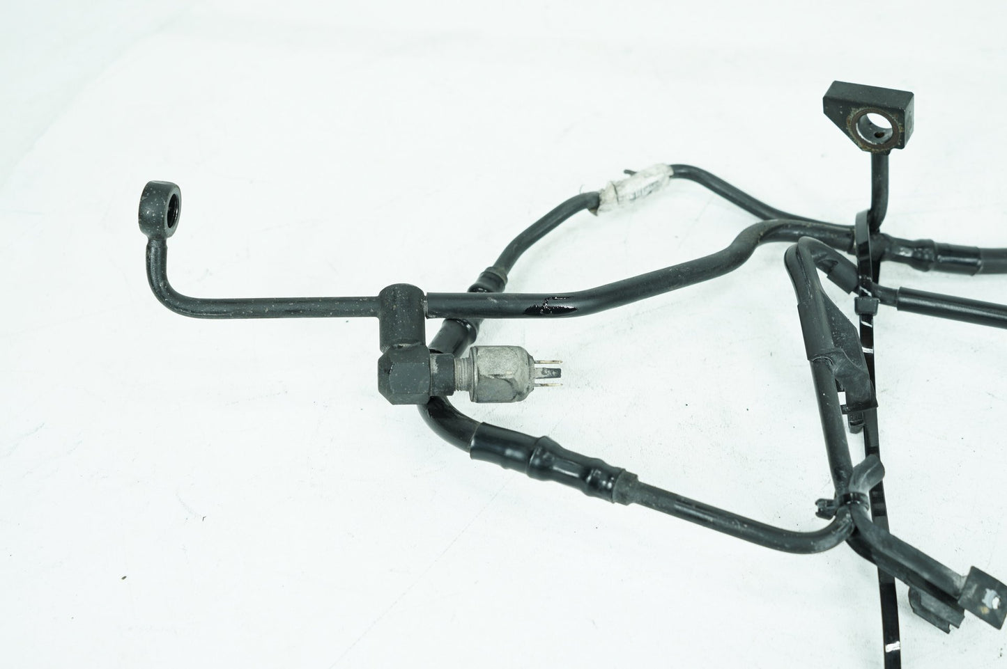 2008 - 2016 Harley-Davidson Touring Electra Glide Ultra Rear Brake Hose Line Pipe ABS 41800012