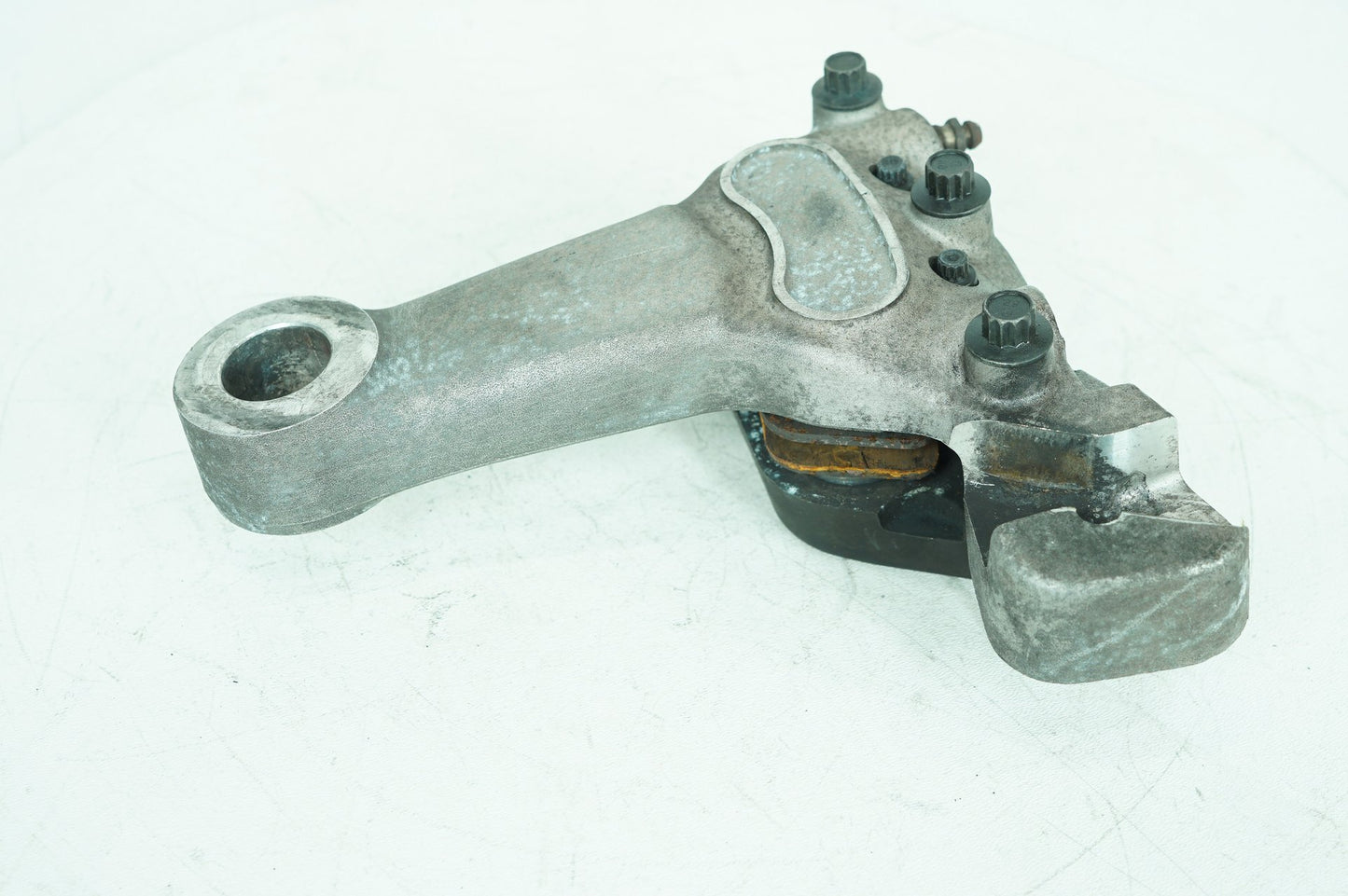 1999 - 2006 Harley-Davidson Touring Road Glide Rear Back Brake Caliper 44080-02C
