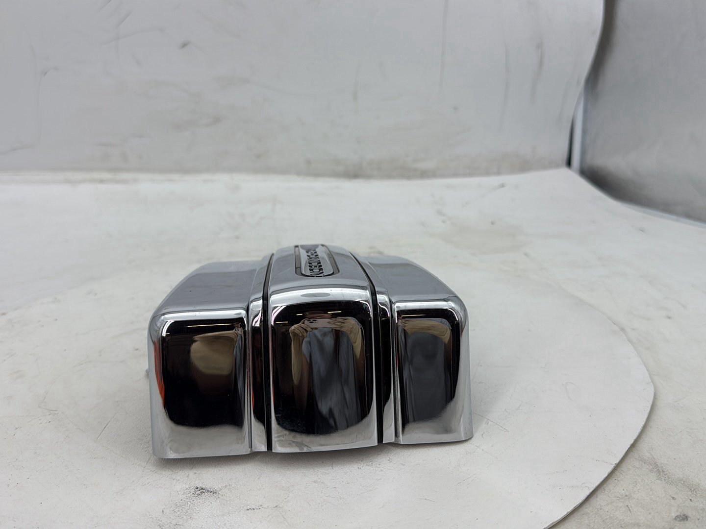 2006 Harley Dyna Super Glide Custom FXDCI OEM Lower Battery Tray Stay Box Cover Panel