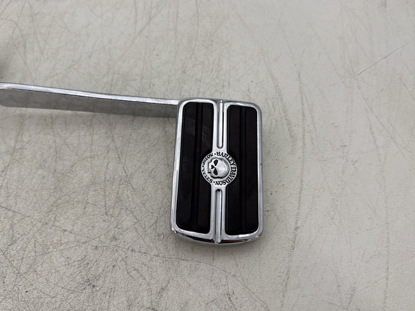 2007 Harley Touring FLHTC Electra Glide Classic OEM Foot Brake Control Lever Pedal