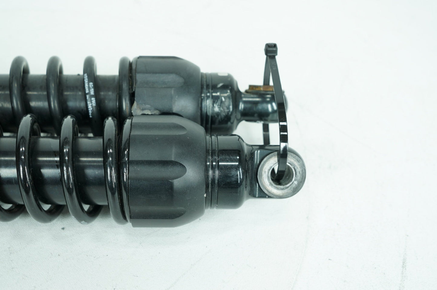 2008 - 2016 Harley-Davidson Touring Electra Glide Ultra Rear Left Right Shock Absorbers Progressive Suspension