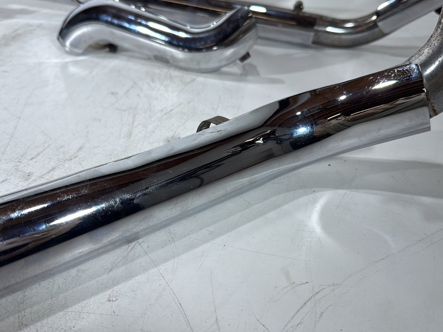 1999 - 2006 Harley-Davidson Touring Electra Glide Exhaust Header Pipes Muffler 65621-99B