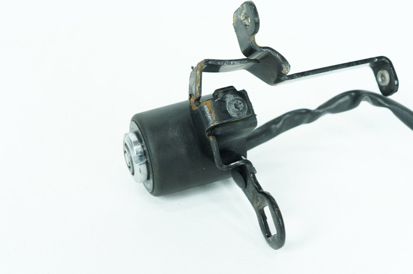 2004 - 2022 Harley-Davidson Sportster Custom Anniversary Ignition Switch Cylinder Barrel Lockset NOKey 71441-94