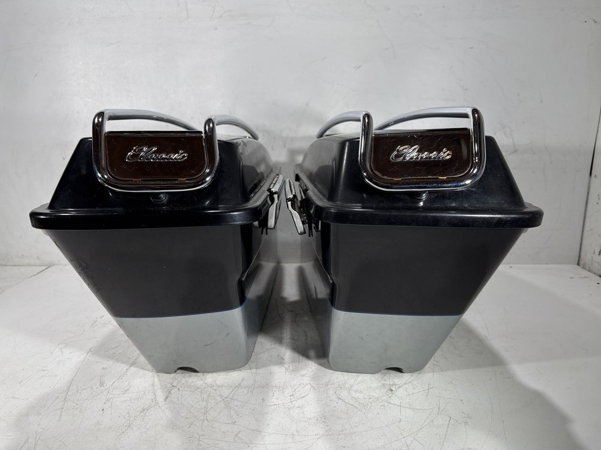 2012 Harley Electra Glide Touring Ultra OEM Left Right Saddlebags Luggage NOKey