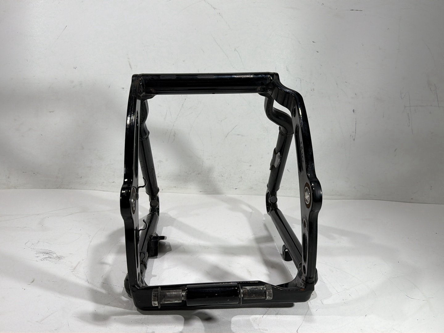 2011 Harley Heritage Softail Classic FLSTC OEM Rear Fork Swingarm Swing Arm