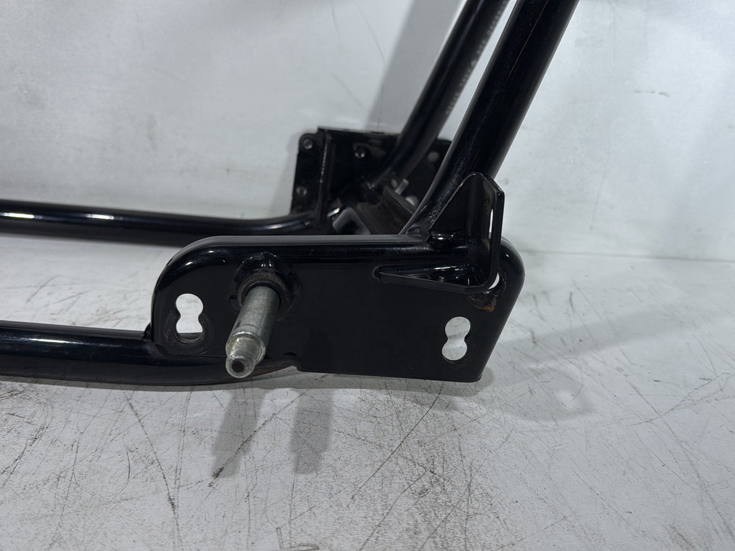 2007 Harley Street Glide Touring FLHX OEM Body Main Frame Chassis SLVG