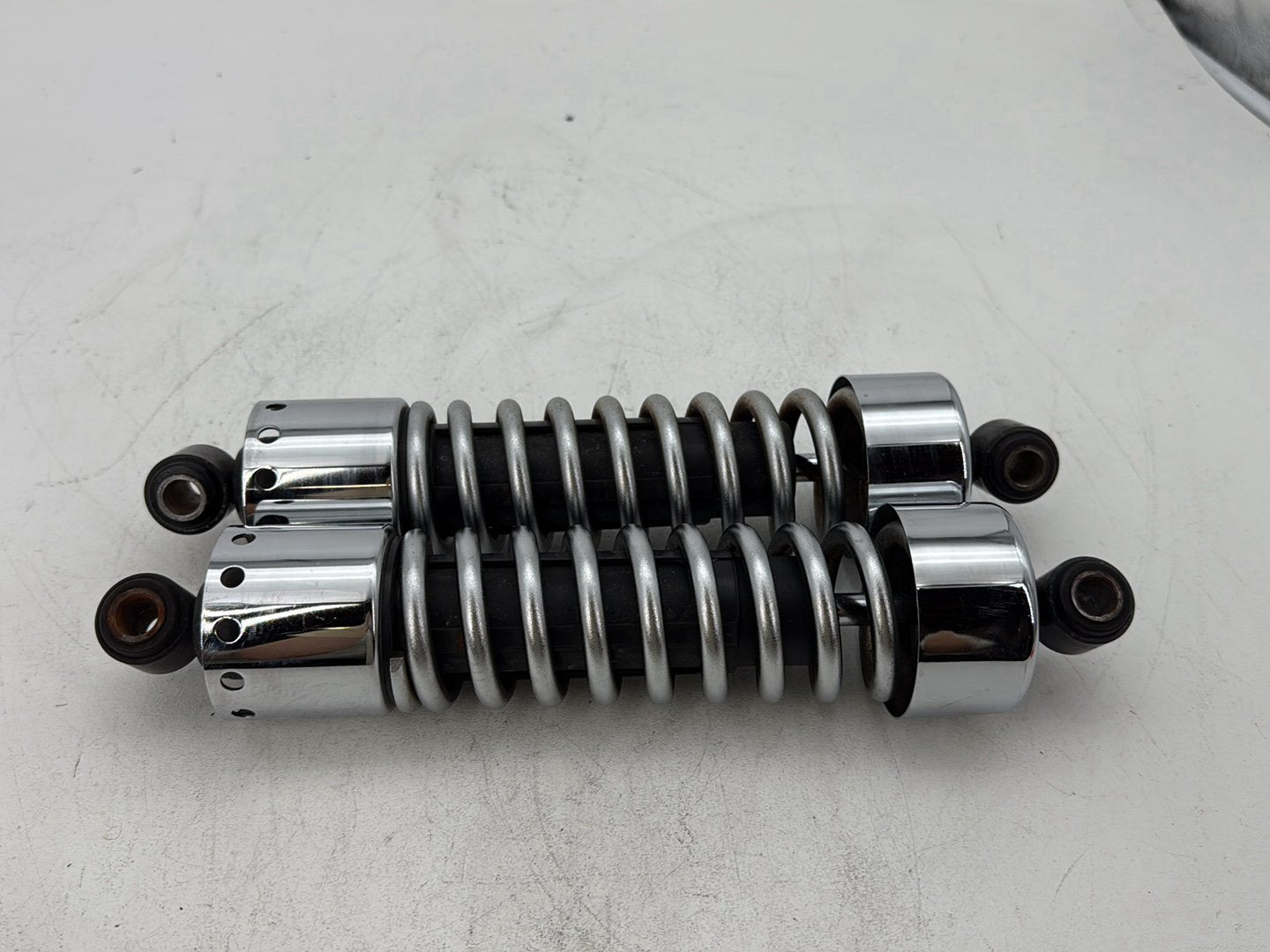 2006 Harley Dyna FXDWGI Wide Glide OEM Rear Left Right Shock Absorbers