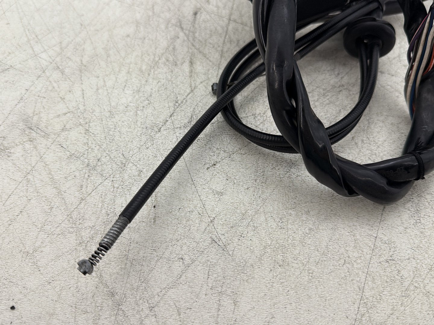 2007 Harley Touring FLHTC Electra Glide Classic OEM Right Engine Start Kill Switches Controls