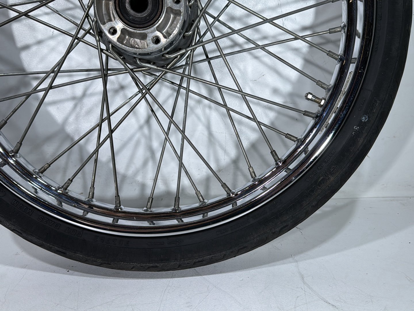 2000 Harley Dyna FXDWG Wide Glide OEM Front Wheel Rim Tire Spoked