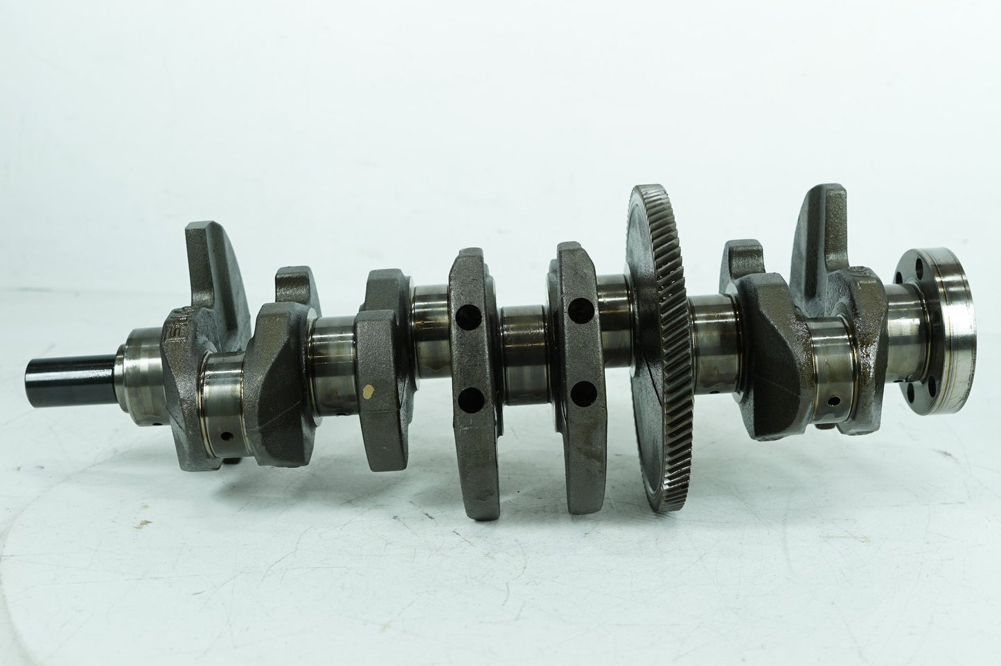 2013 - 2015 Jaguar XF  Crankshaft